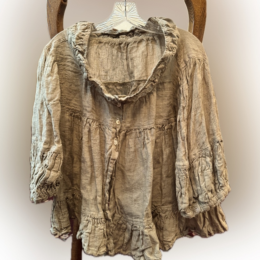 Magnolia Pearl early ‘Love’ Collection linen top/jacket LOTS O Ruching NICE!